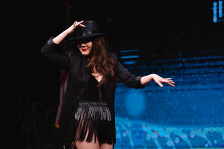 WorldMadam_-27.jpg