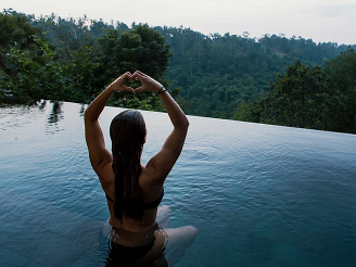 EstelleBlack-meditation-woman