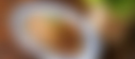 豚挽き肉のスパイシーサラダ