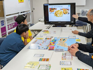 SDGsボードゲームで世界平和を考えた~イオンチアーズクラブの活動~