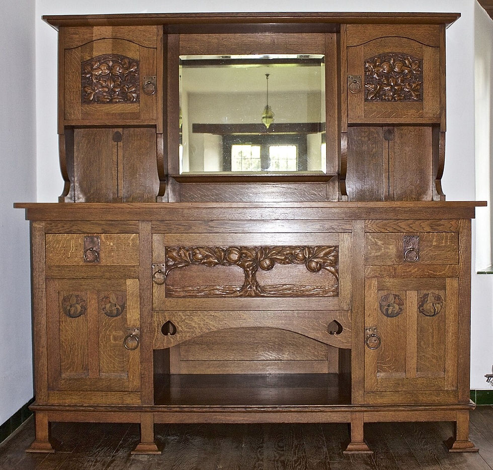 E A Taylor Wylie & Lockhead Arts and Crafts Glasgow Exhibition Oak SIideboard