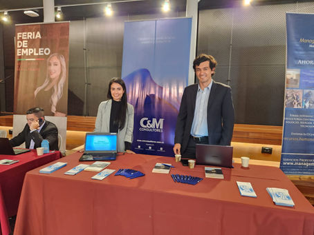 ¡C & M en la feria universitaria!