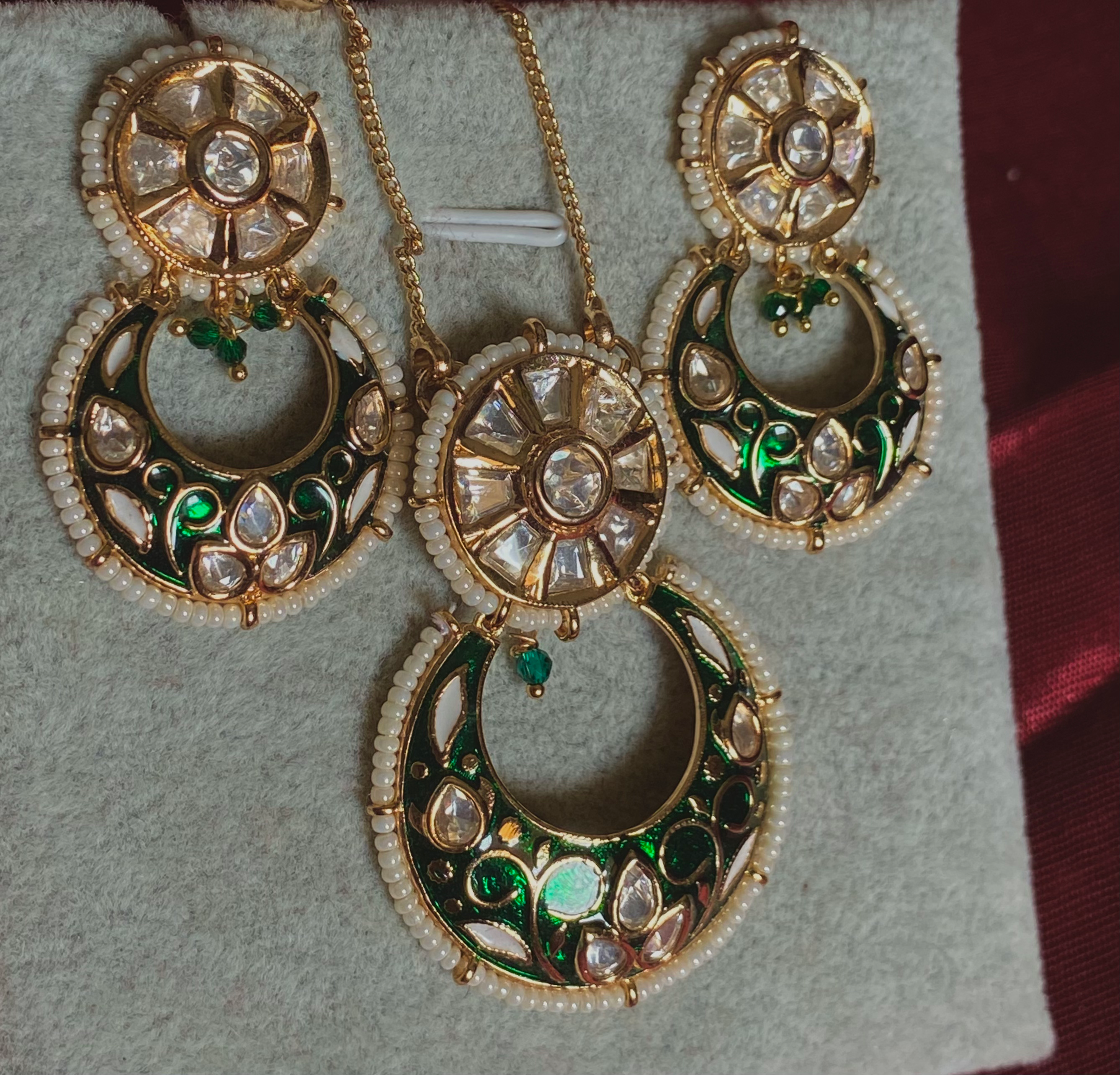 Meenakari Kundan Pendant Set