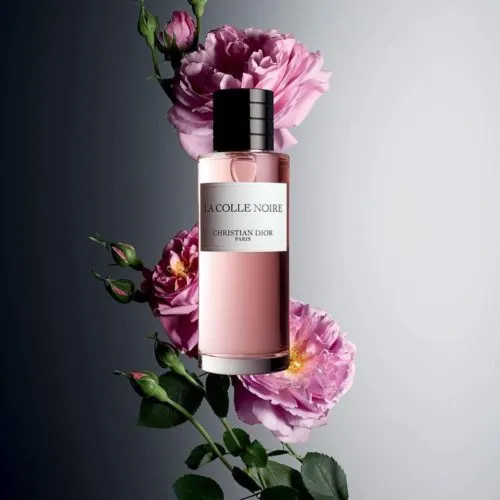Dior-La-Colle-Noire-with-roses-e1462450506399.webp