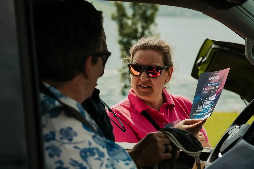 Gute Stimmung am Autokino Ägeri