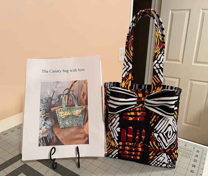 Thumbnail: Canary Bag