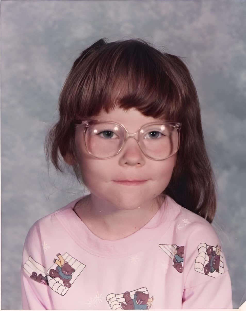 Sonya Marlene, Sonya Marlene Snedden, Retro Sonya, Nerds in the 1980s, Nerds in the 1990s, Nerds are cool, nerd memes, nerds do it better, keep calm because dorky geeky nerds do it better, the nerdy pageant 1989 1st grade, nerds in the 80s, nerds in the 1980s,