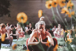 DEN JÓGY  ARTISÉME GARDEN EDITION