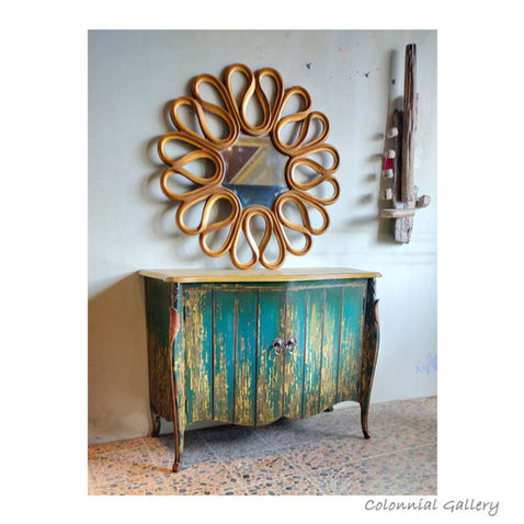 aparador-vintage-pintado-decapado-verde