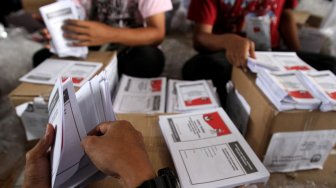 Solid Gold Berjangka | Di Malang, Seribu Surat Suara Ditemukan Rusak