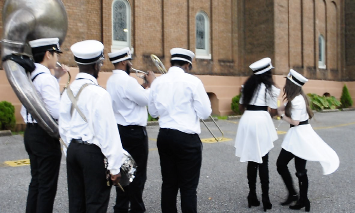 uniformed second line band
