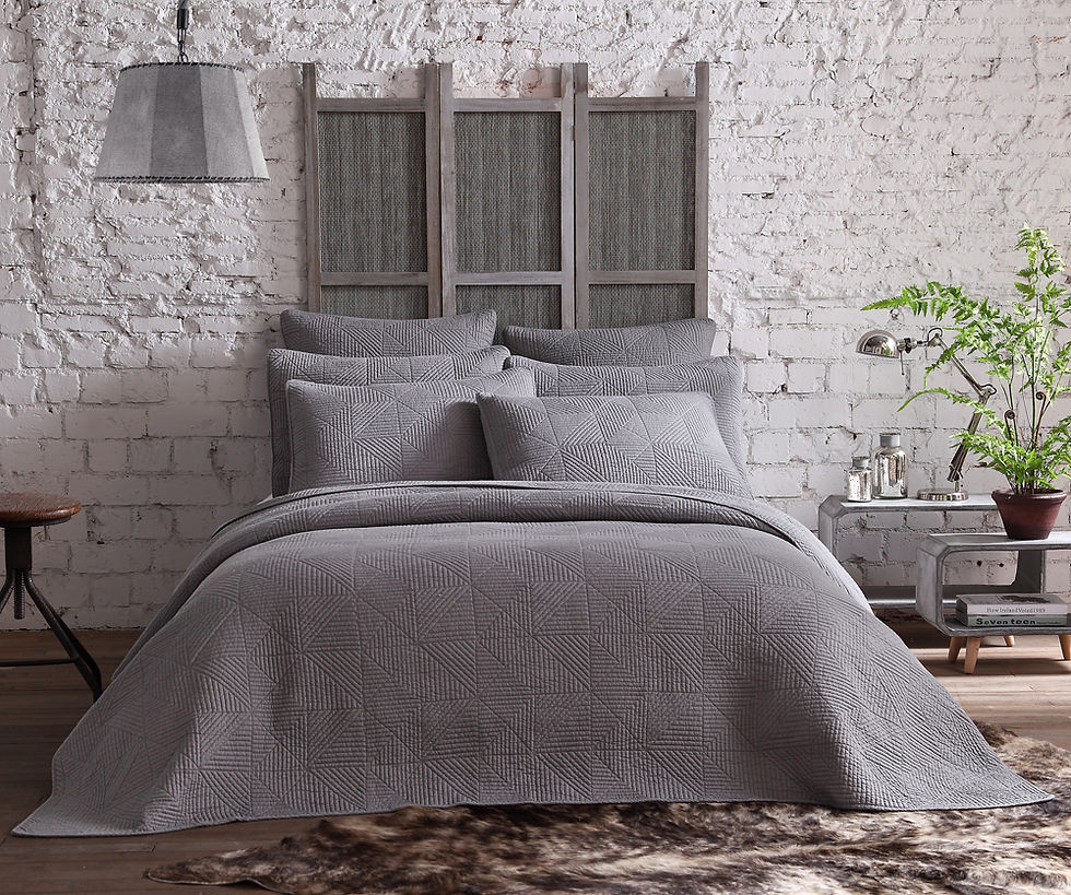 Thumbnail: Origami Cotton Quilt Set