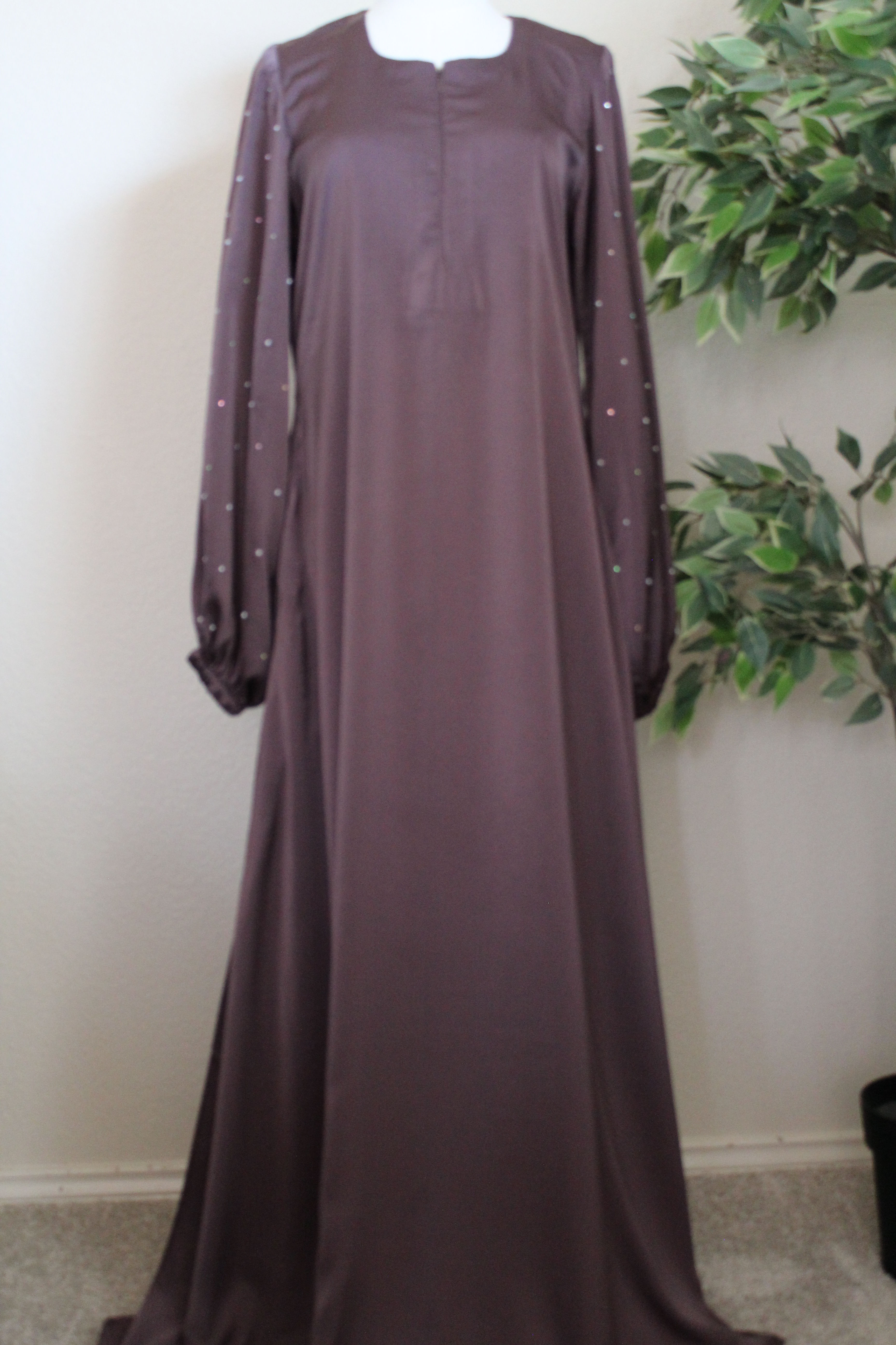 Muted Amethyst Arm Only Pearl and Stone Abaya
