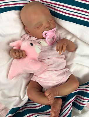 56252796_350631252218860_377988136006844