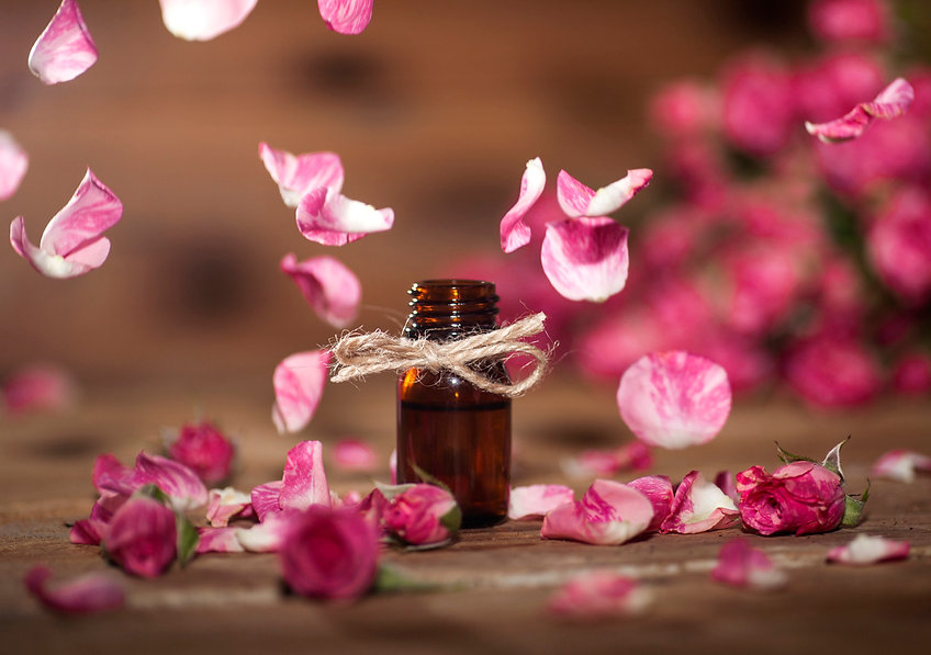 Rose-Essential-Oil-502639448_1223x861.jp