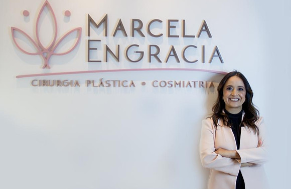 Dra. Marcela Engracia Garcia atendendo paciente em Campinas