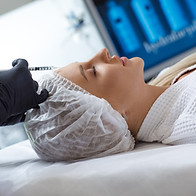 woman-getting-cosmetic-injection-of-boto