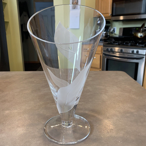 MIKASA Calla Lily Ellipse Etched Frosted Crystal Glass Vase Footed
