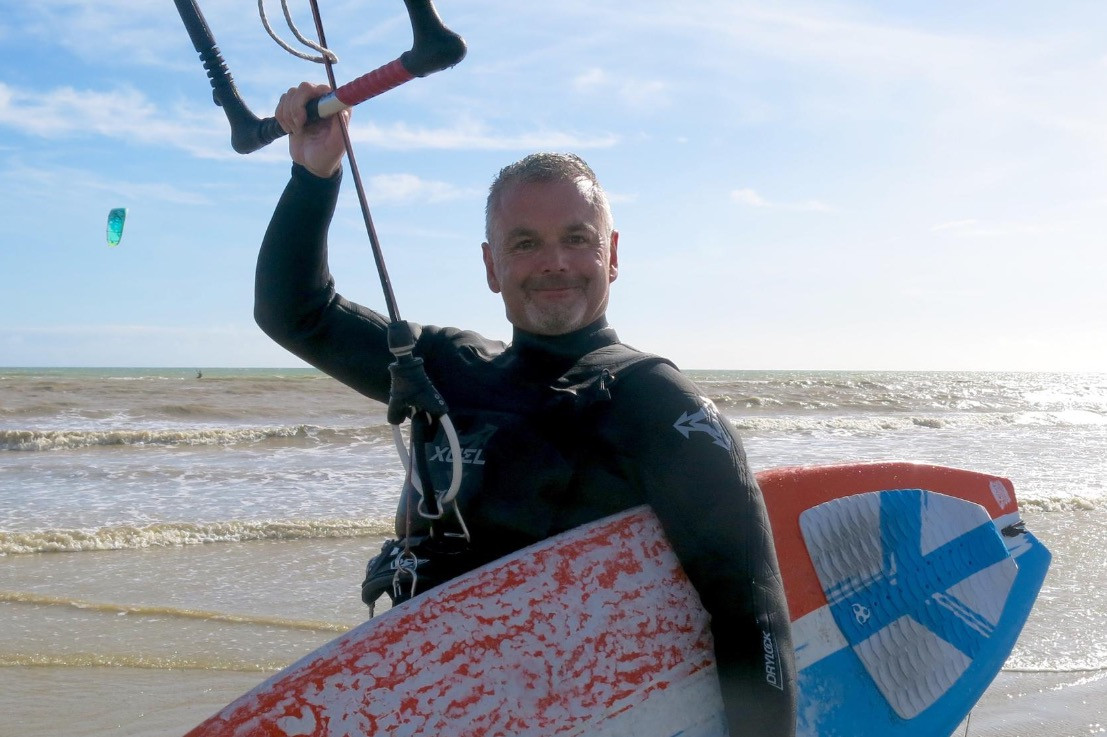 www.lancingkitesurfschool.com