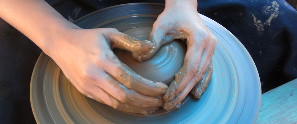 learn-pottery-try-your-hands-on-pottery