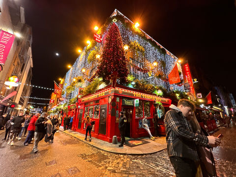 Temple Bar in dublin lit up