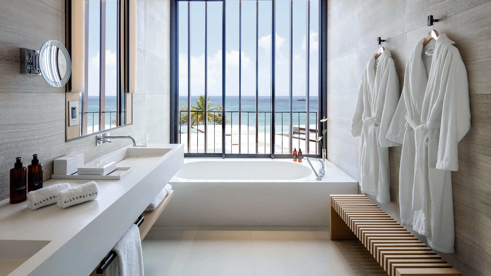 Ocean View King room at Silversands Grand Anse
