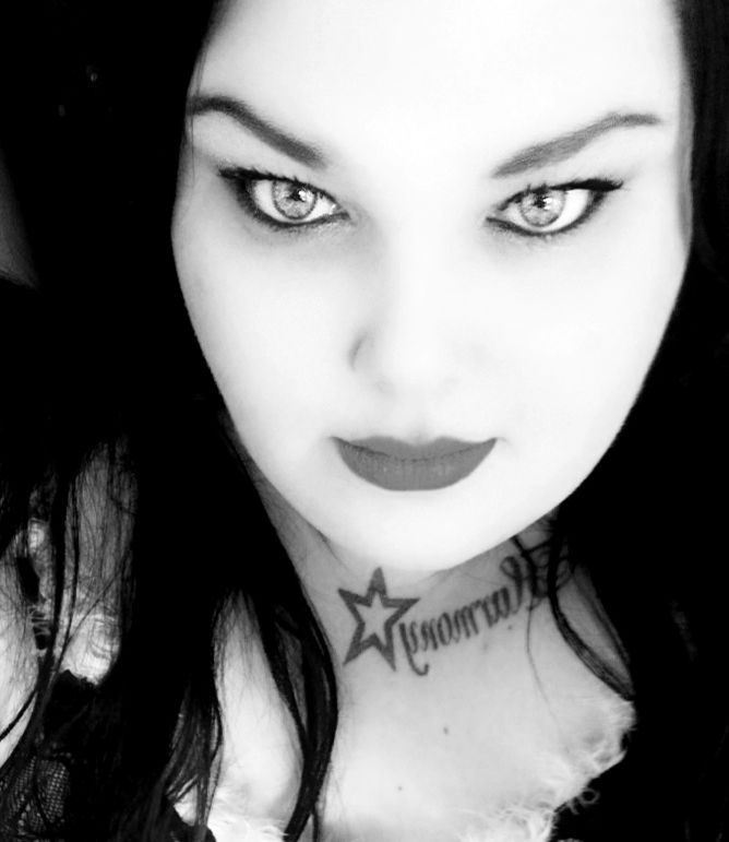 author pic.jpg