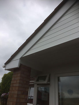 Cullompton Glass Fascia.jpeg