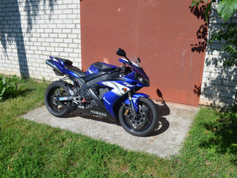 Продано АРХИВ Yamaha YZF R1 / 2004 год