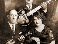 Rebetiko: Kayıp Yurtların ve Ege’nin Hüzünlü Şarkısı