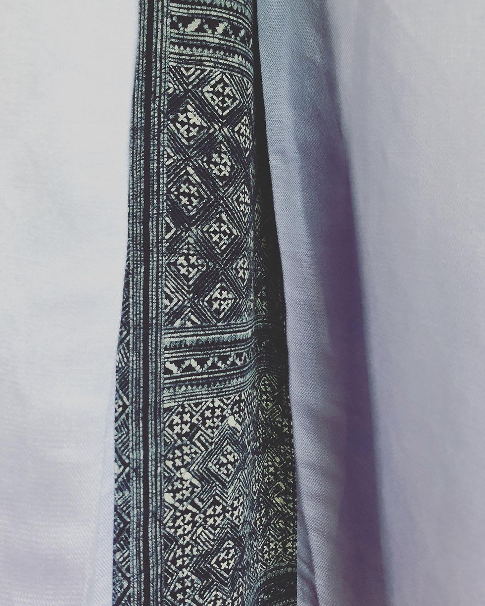 サムネイル： ワンピースドレス | 綿 | モン族古布あしらい | V8