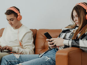 Comisia Lancet, Generația actuală de tineri se confruntă cu provocări fără precedent