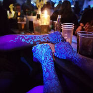 uv glow illustration body art