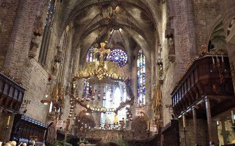 13. Wnętrze katedry w Palmie.jpg