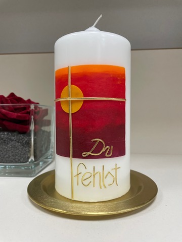 Trauerkerze kaufen Sonne mit Kreuz