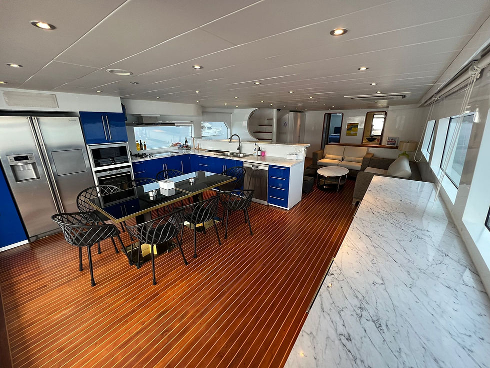 縮圖：House Boat 70
