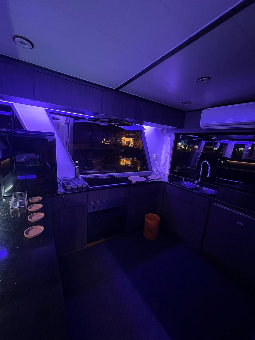 縮圖：House Boat (2005)