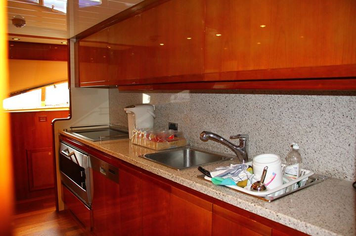 縮圖：Ferretti 112 (2007)