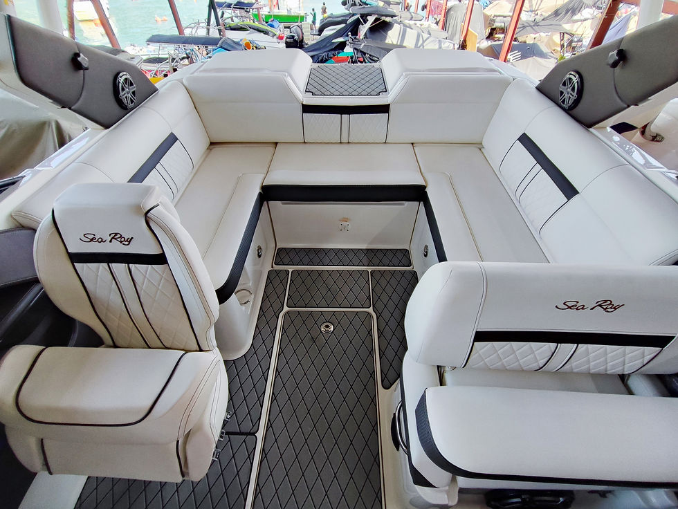縮圖：Searay SLX-W 230 (2019)
