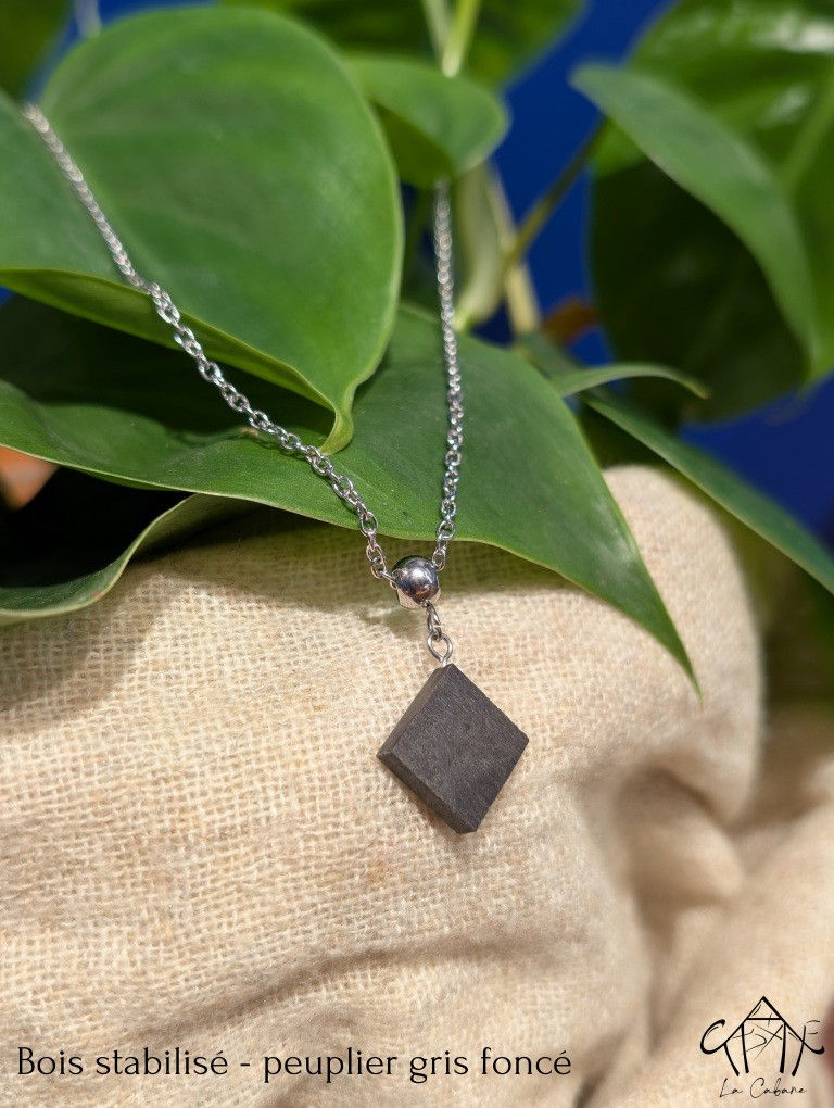 Miniature : Collier - Petit carré bois stabilisé