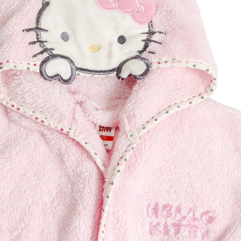 Miniatura: Bata peludita rosa bordada • Hello Kitty • 2 años