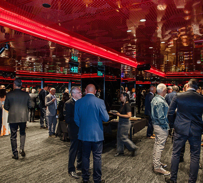 networking-cocktail-event-photography-eureka-89-melbourne-7.jpg