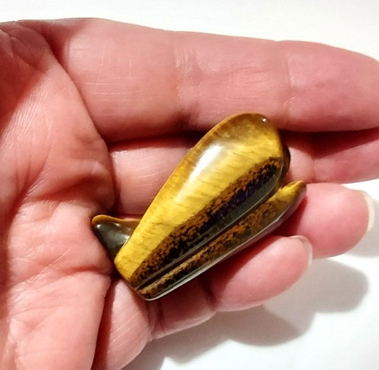 1072 Polished Tiger Eye Guardian Angel Pocket Statue! Wonderful Gift!