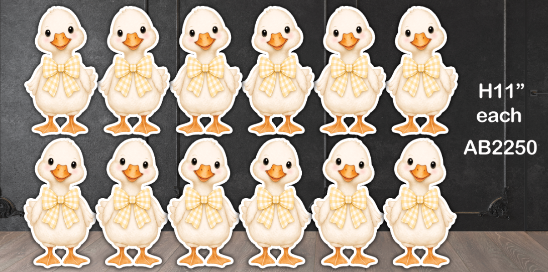 AB2250QS duck with yellow bow centerpieces