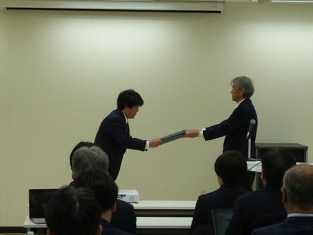 技能技術奨励賞 表彰式の様子