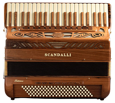 Intense-120-CHIUSA-Scandalli-Accordions_edited.jpg