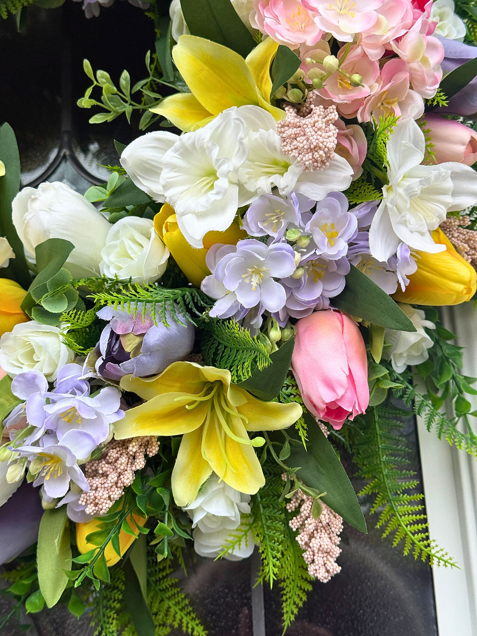 Thumbnail: Lily & Tulip Garden Wreath – 60 cm