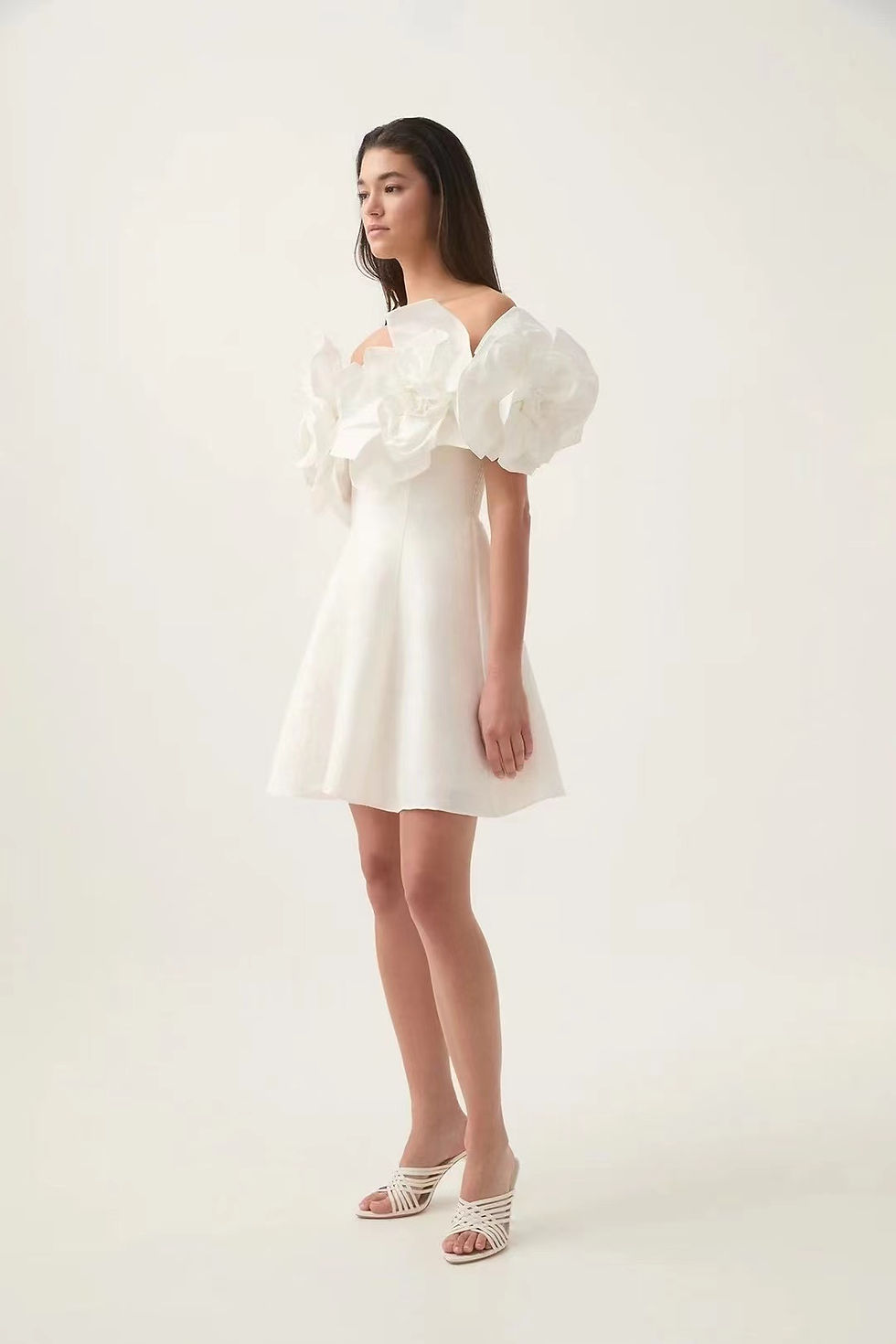 縮圖：Dress