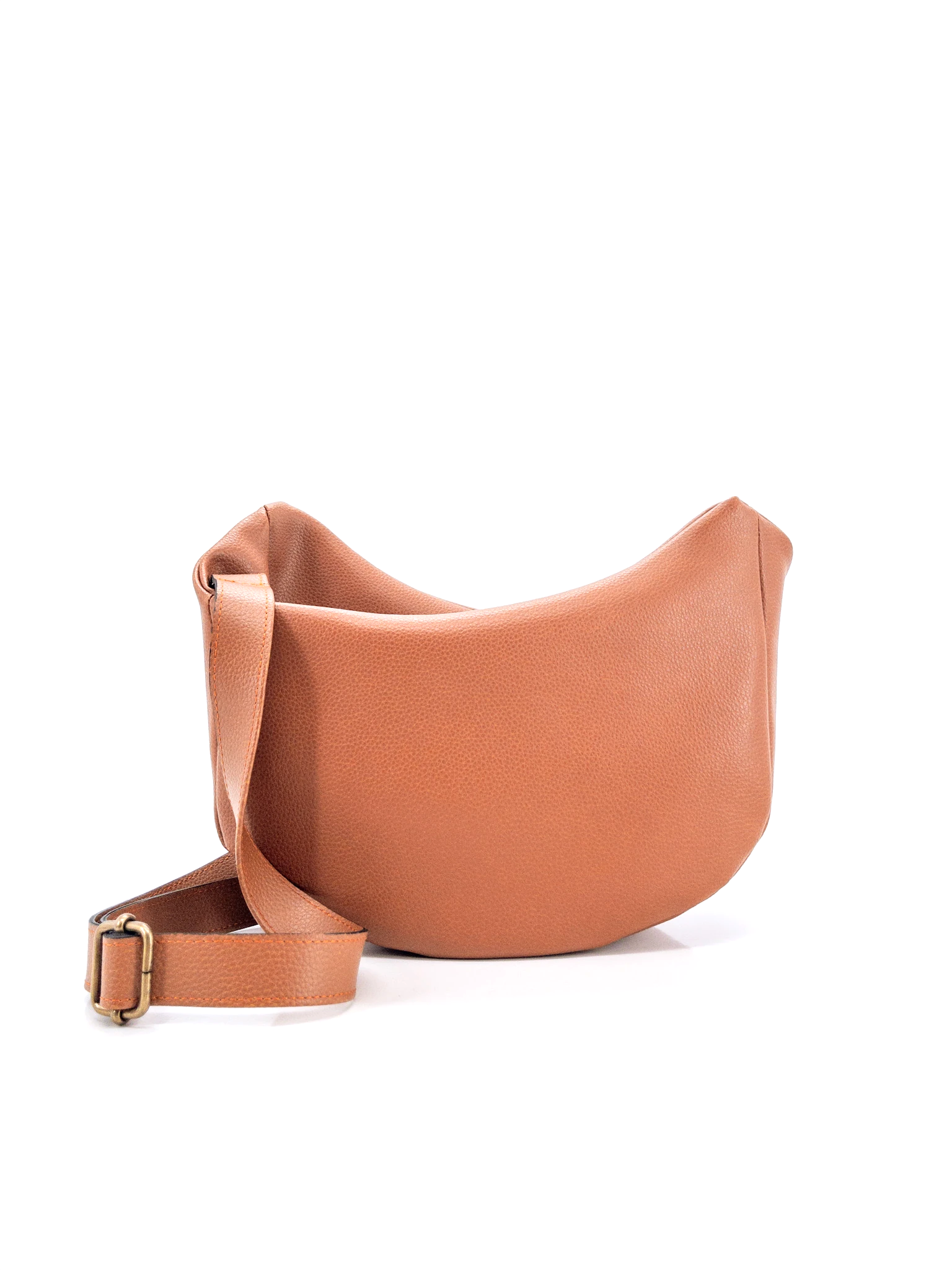 Sac vegan Lubay, modèle Hagna teinte cognac sur fond clair, vu de face