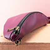 Banane en Grape Skin couleur vin, vue du haut | Lubay Vegan Made in Belgium